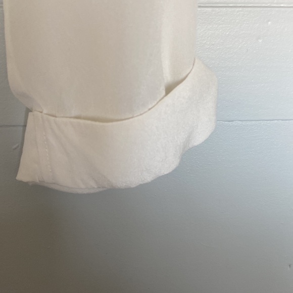 AS by DF 100% silk cross over blouse. - Picture 4 of 5